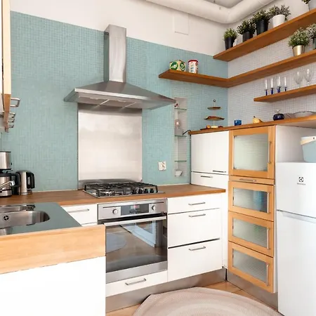 Poista 2ndhomes Cozy And Compact 1br In Kamppi